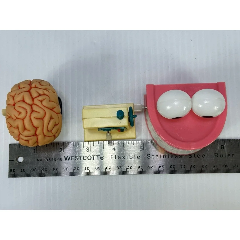 3 Vintage Wind Up Walking Brain Sewing Machine‎ Chattering Teeth Working Toys
